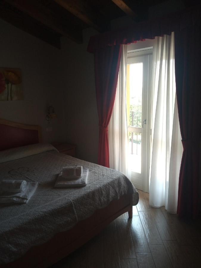 Rosa Dei Venti Hotel Provaglio d'Iseo Buitenkant foto