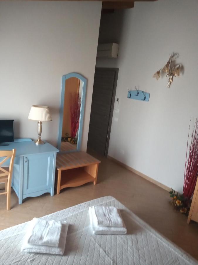 Rosa Dei Venti Hotel Provaglio d'Iseo Buitenkant foto