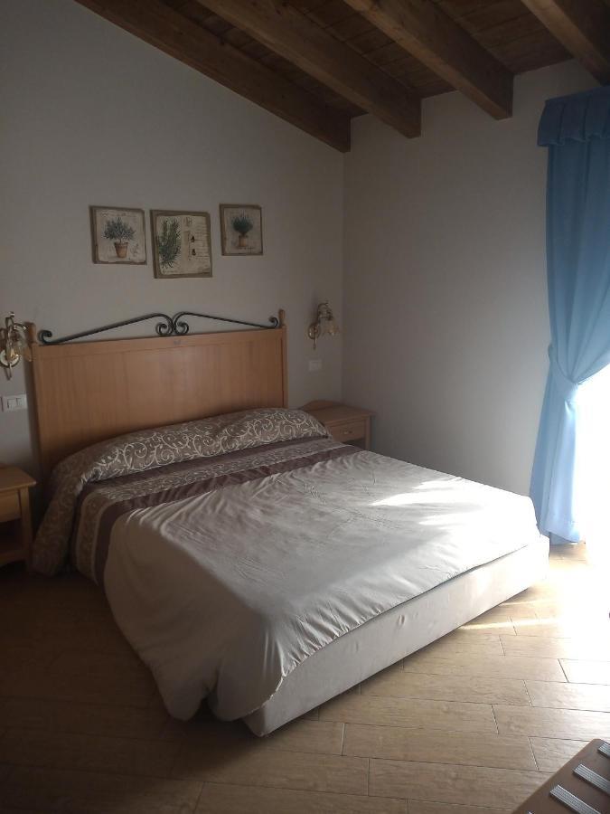 Rosa Dei Venti Hotel Provaglio d'Iseo Buitenkant foto