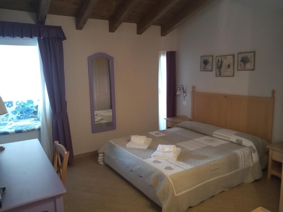 Rosa Dei Venti Hotel Provaglio d'Iseo Buitenkant foto